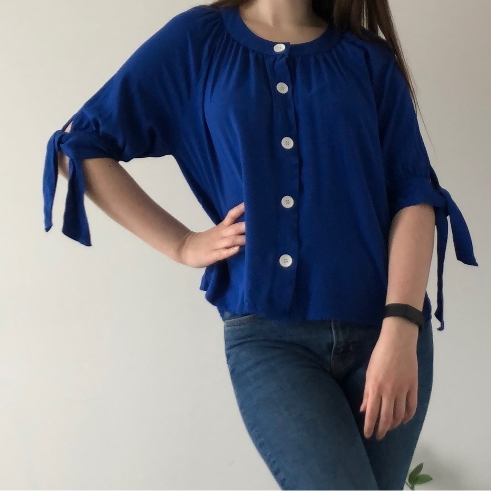 Indigo blue blouse white buttons colorblock 3/4 sleeve S small bright
